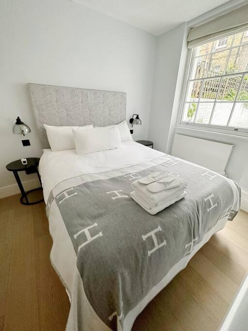 Londwell, Luxe And Leaves, Chelsea Flat With Private Garden Apartment London Bagian luar foto